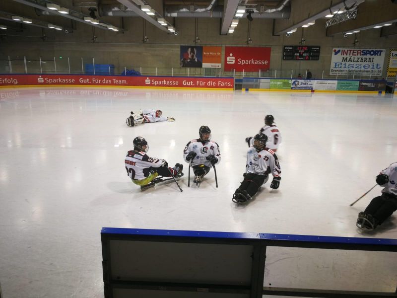 tl_files/Bilder Sledge/DPEL Spieltag 19012019/WhatsApp Image 2019-01-20 at 21.53.16.jpeg